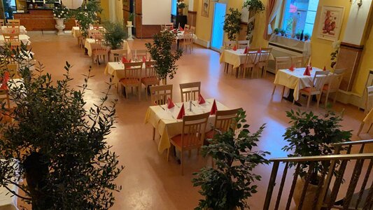 201001saal2.jpg
